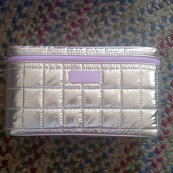 BEAUTIFUL  CLINIQUE New in Box Best of Gift Set. All Full Size Products. - Picture 3 of 8